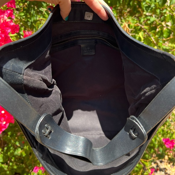 Authentic Gucci canvas hobo shoulder bag - Picture 7 of 12